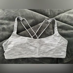 Lululemon Free to Be Bra
